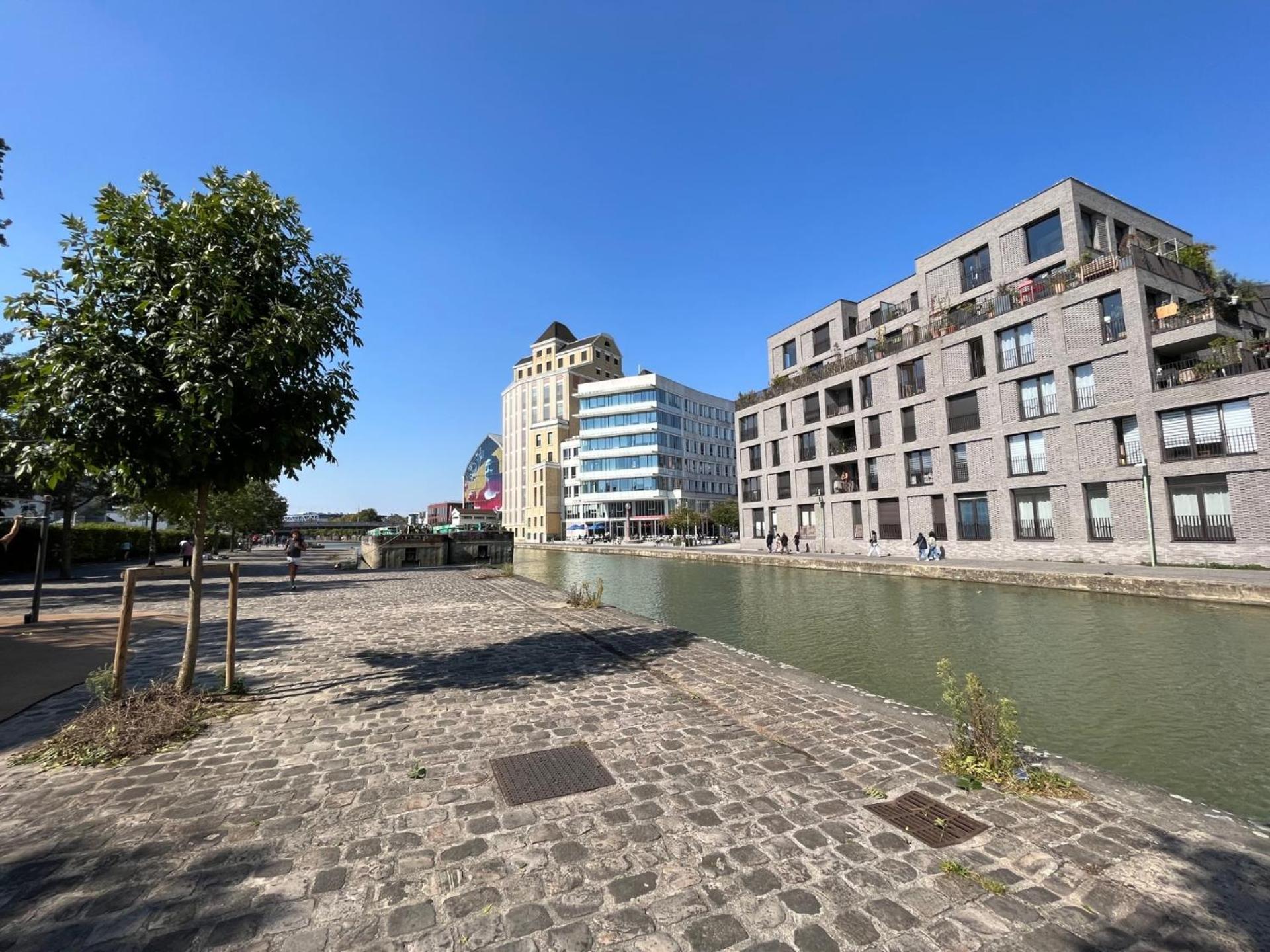 Studio De Charme Pantin Exterior foto